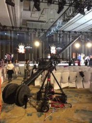 秦皇岛摄像机直播会议：提升大型会议互动性的高效工具