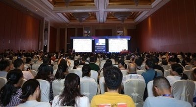 显微手术直播信号接入｜手术显微镜与内窥镜的制式转换、色彩白平衡与时延控制