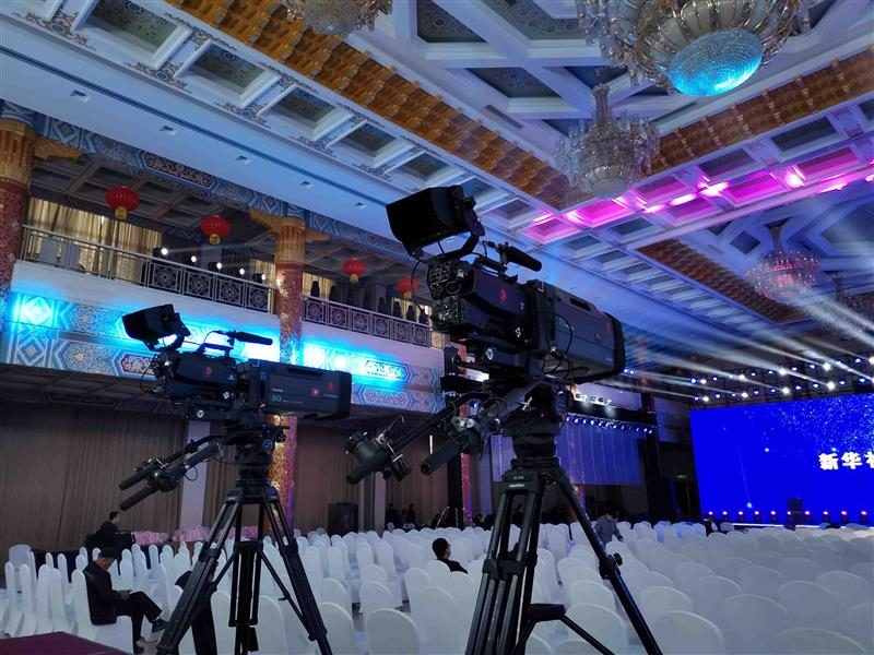 厦门医学手术直播与学术会议转播｜4K HDR 多机位手术示教